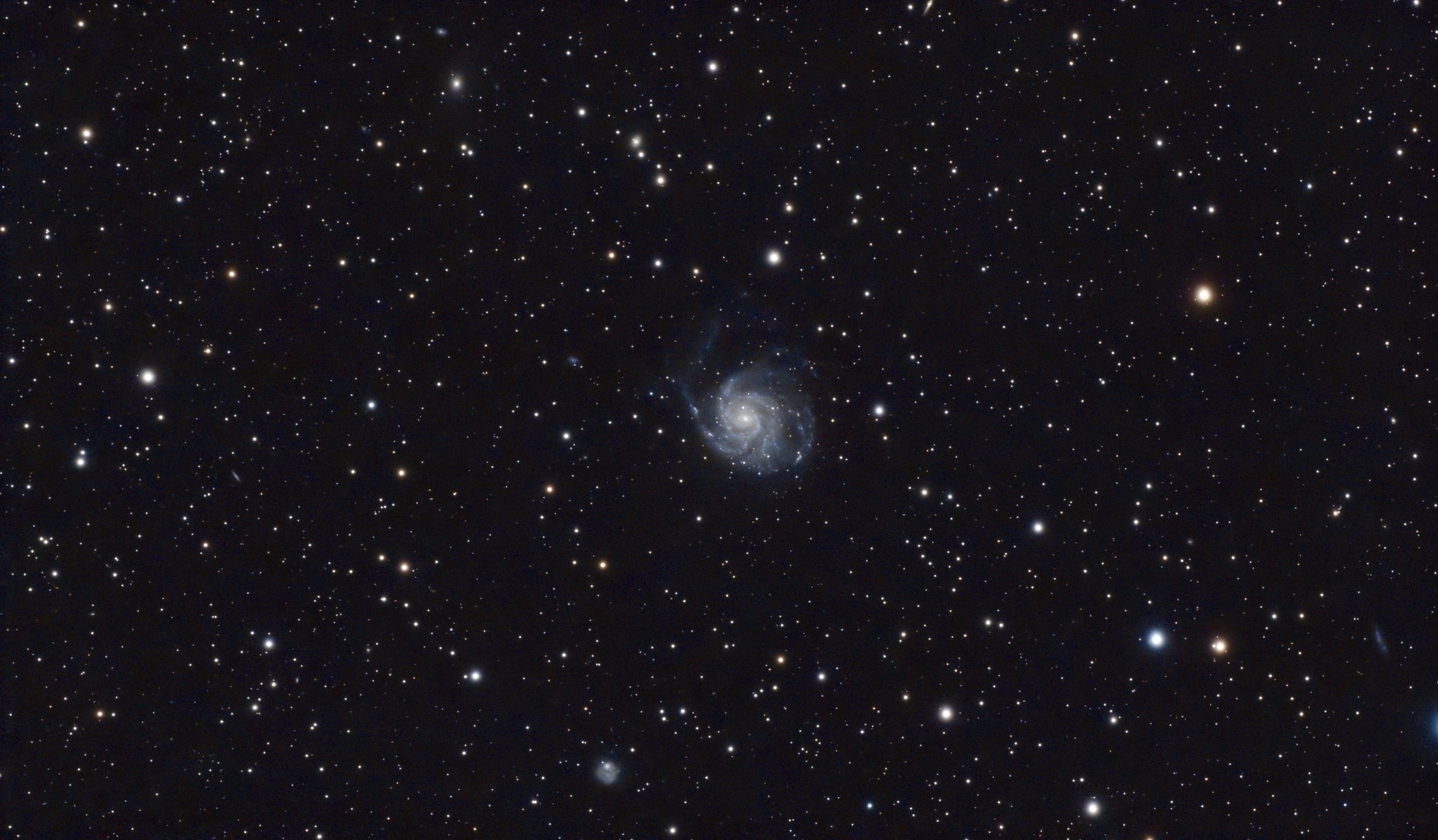 M101 Pinwheel Galaxy in Ursa Major captured with DWARF 3